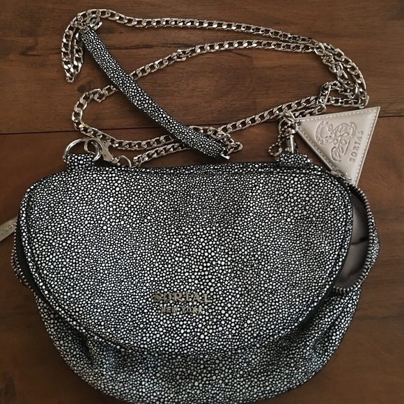 Sorial New York half moon shaped crossbody - Picture 1 of 4